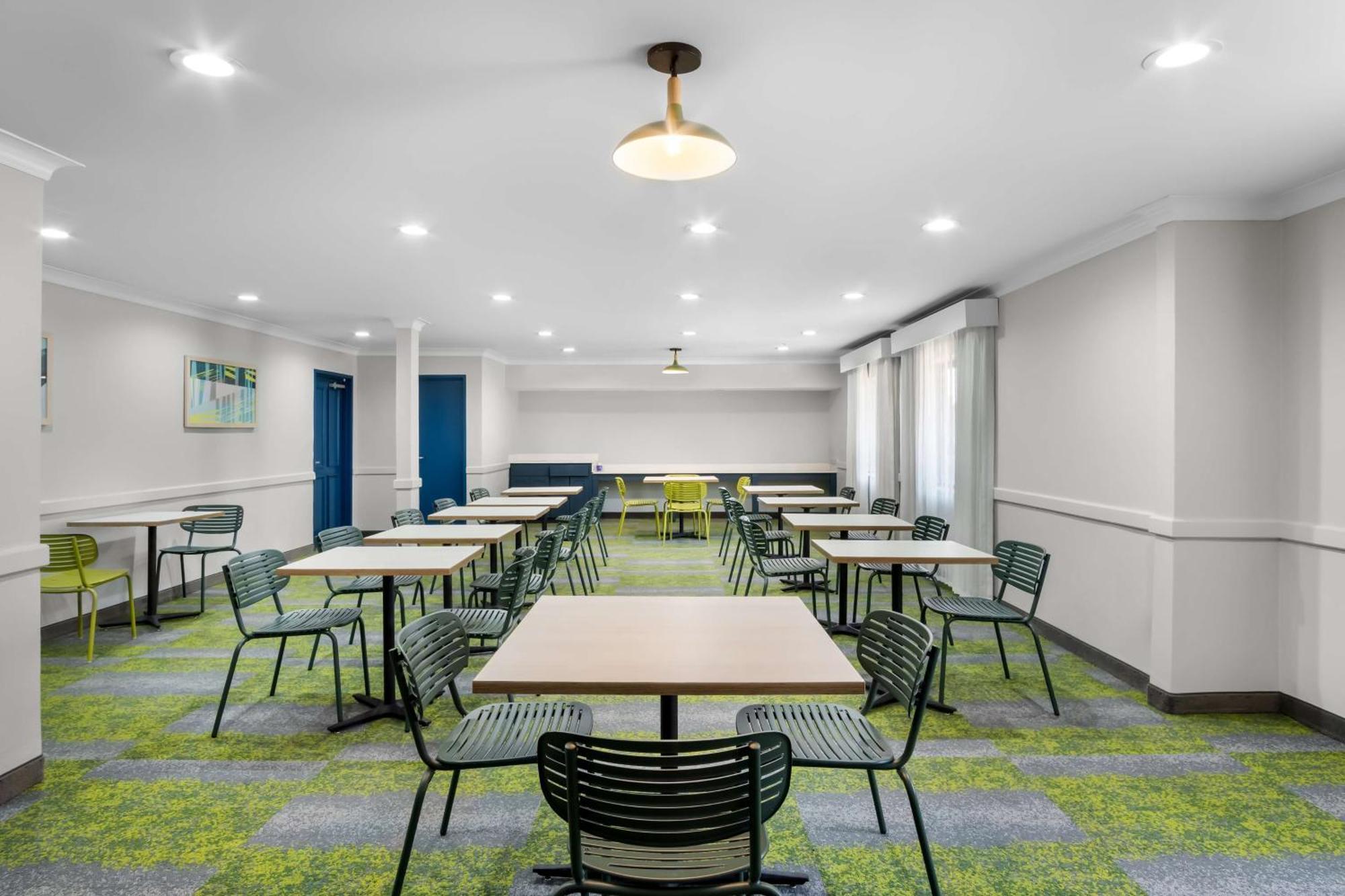 Spark By Hilton Grapevine Dfw North Bagian luar foto